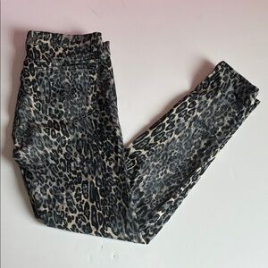 J BRAND | Snow Leopard Print Jeggings - Size 30